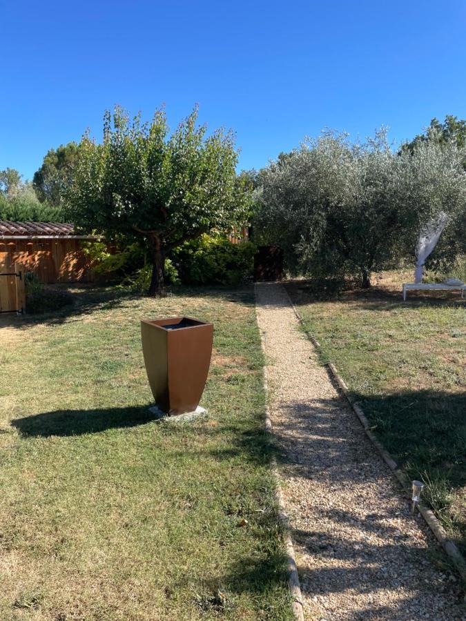 Hébergement de vacances Sous Les Etoiles En Provence, Les Bambous Et Les Grands Chenes Lurs